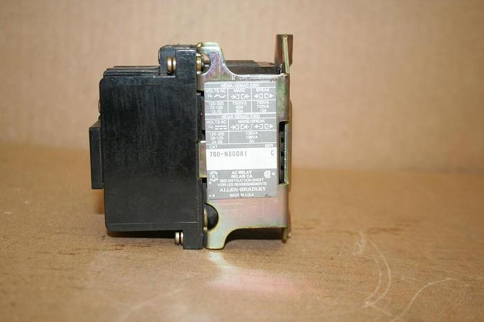 Used ALLEN BRADLEY AC Relay 700-N800A1 SER C Used