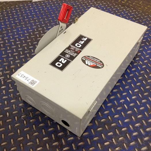 Used GENERAL ELECTRIC / GE 60 Amp Safety Switch TH4322 #75458