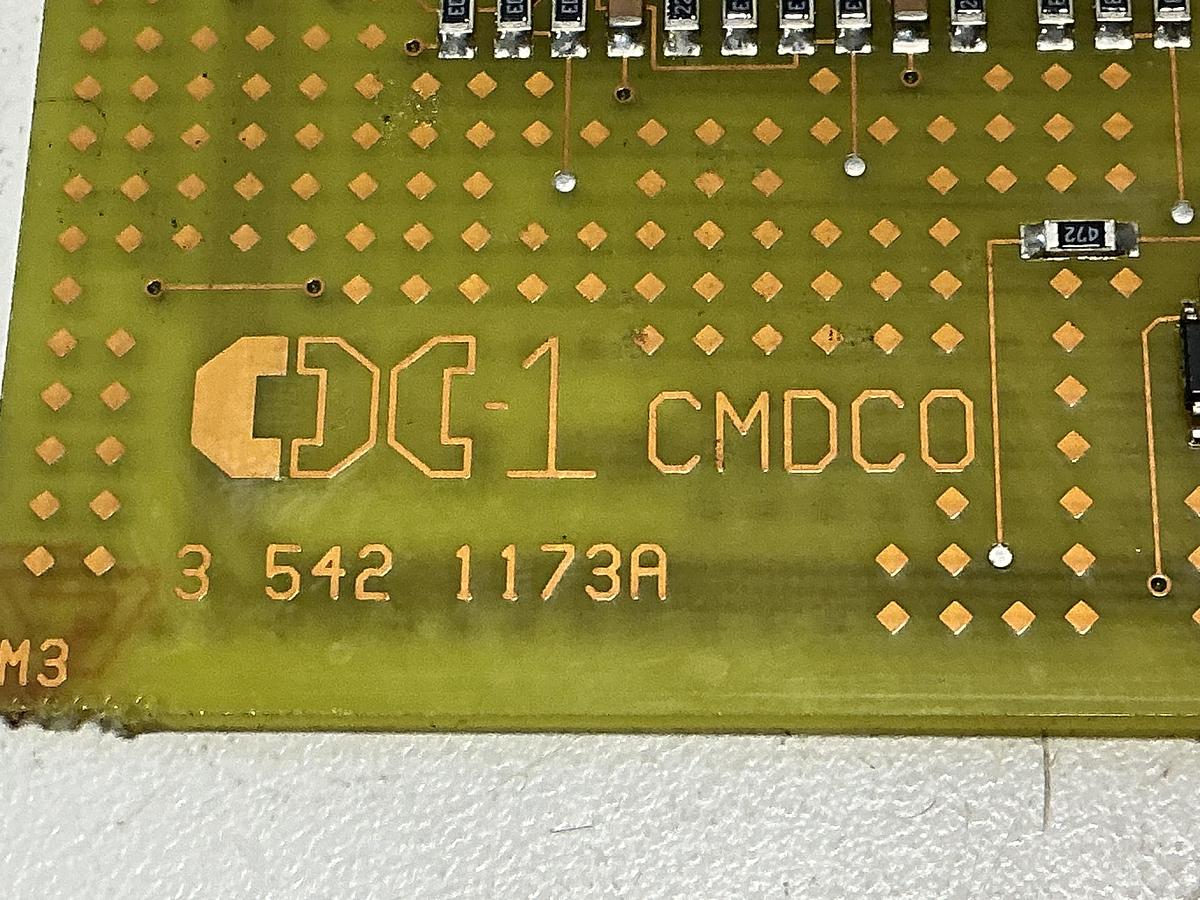 Used CINCINNATI MILACRON 3 542 1173A