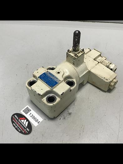 Used VICKERS TCG50-06-CEV-P7-H-12-S10 Valve Used #139684