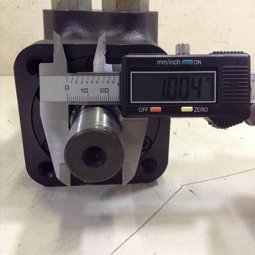 Used DANFOSS Die Height Hydraulic Motor OMP 160-151-70657 #87838