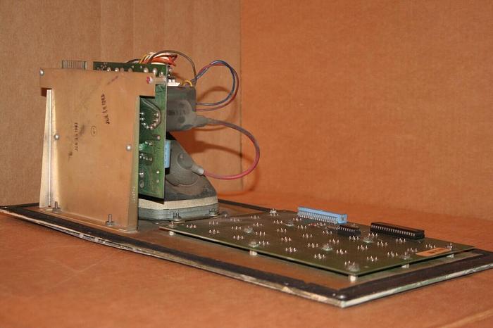 Used HPM Microprocessor Control D2-017-707 Used