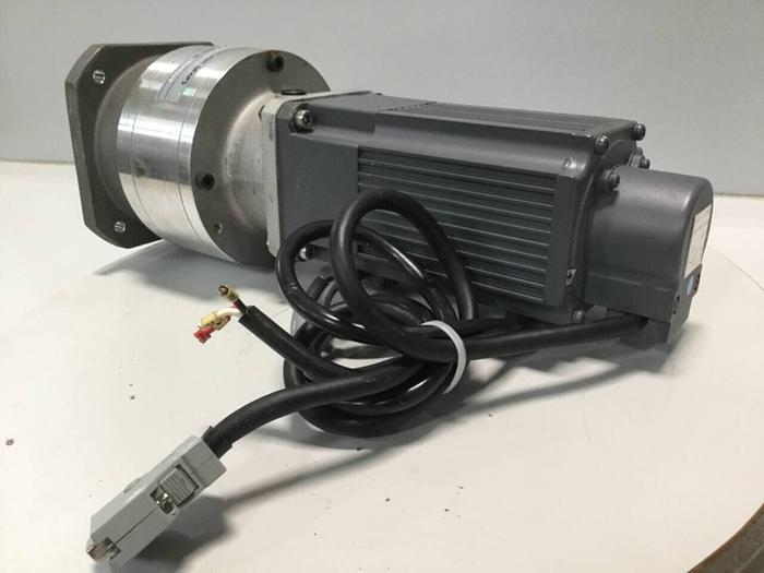 Used MITSUBISHI Servo Motor w/ Gear Motor HA-FH33B Used