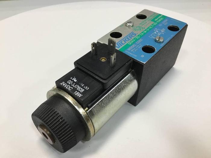 Used VICKERS Directional Valve DG4V3S7AMUHL760EN490 #98842