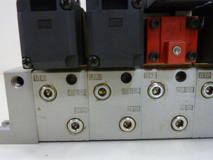 Used SMC Control Block w/ Valves VV71-PR-02 #60100