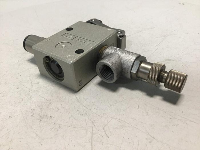 Used SMC  VM22 Valve Used