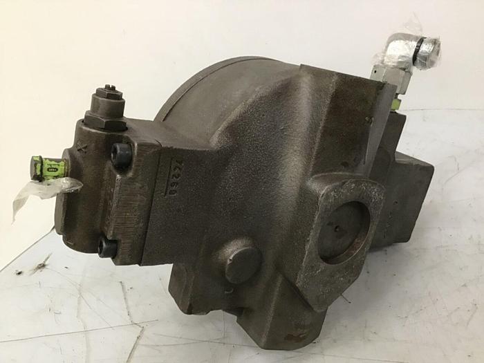 Used MOOG Hydraulic Radial Piston Pump 0 514 700 023 M #137910