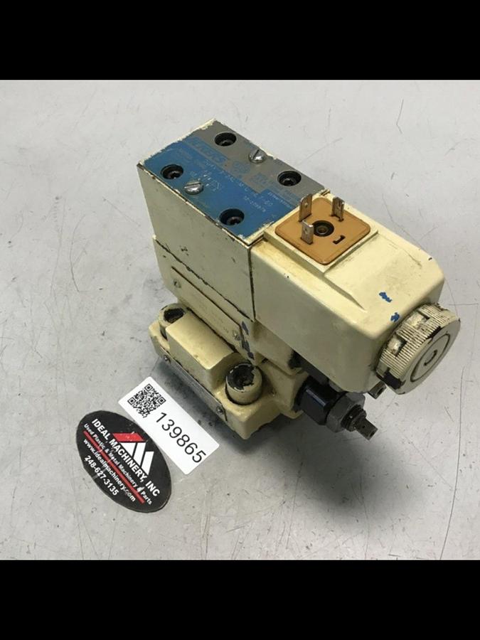 Used VICKERS Valves DG4V-3-2AL-M-U-HL7-60 #139865