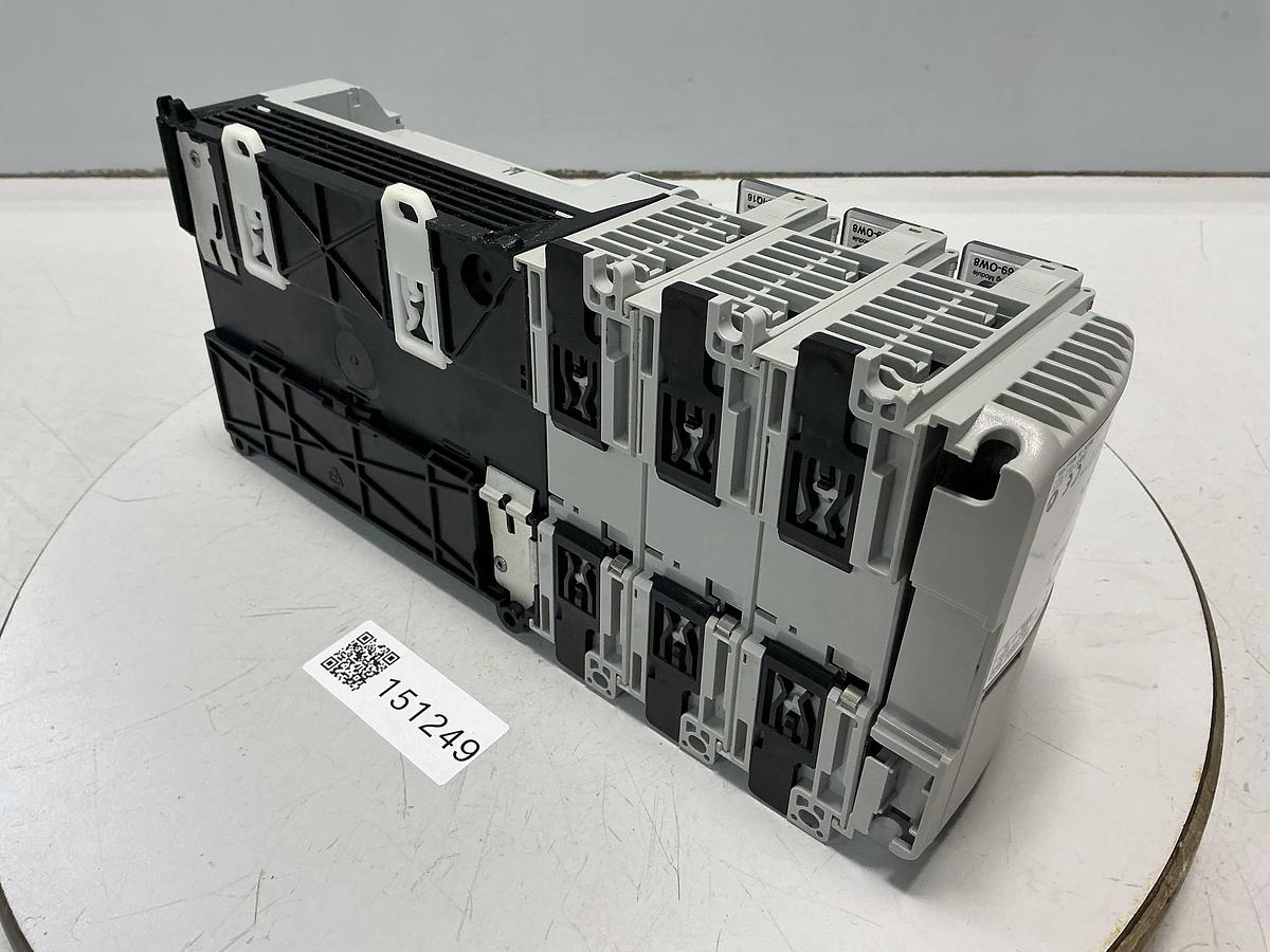 Used ALLEN BRADLEY 1764-24BWA SER B