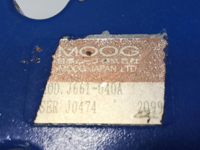 Used MOOG Servo Valve J661-040A Used
