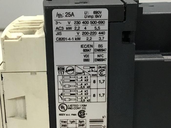 Used TELEMECANIQUE Contactor LC1D09 #120082