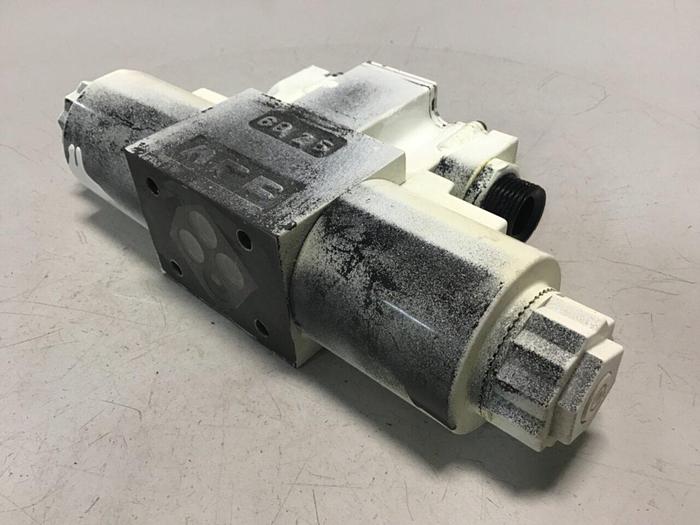 Used YUKEN Directional Valve DSG-01-3C40-D24-60 #127189