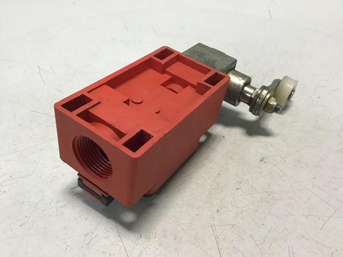Used BERNSTEIN Limit Switch ENK-UV1Z AHS Used