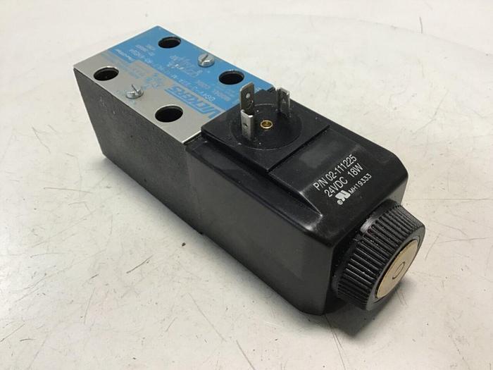 Used VICKERS Hydraulic Valve DG4V322AMUHL760EN594 USED