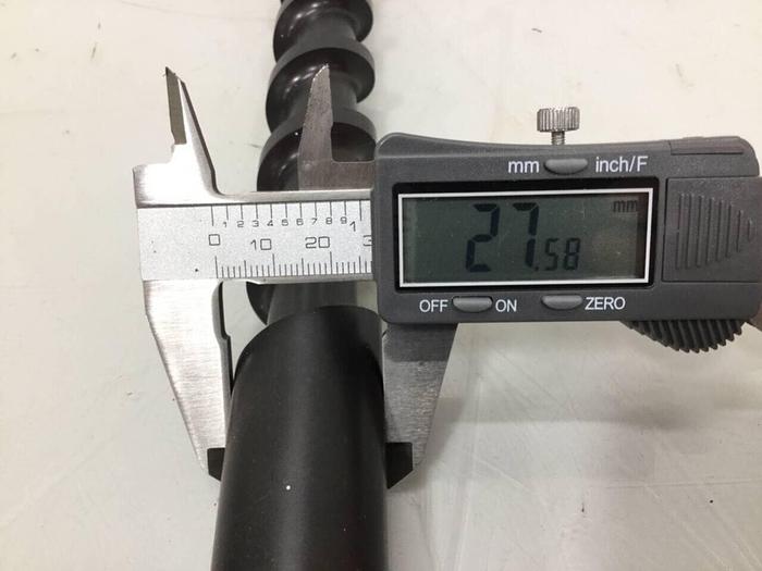 Used GENERIC 28 mm Material Feed Screw 28MM SCREW #92658