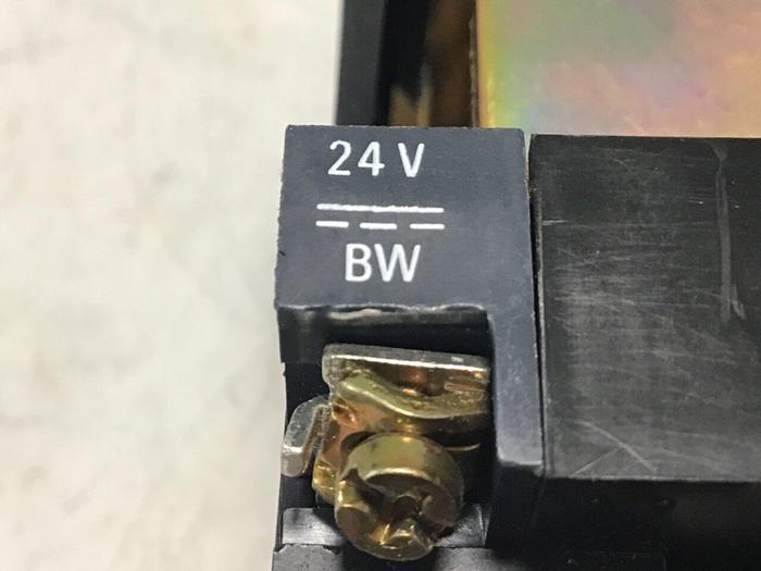 Used TELEMECANIQUE Contactor LP1D4011 #124385