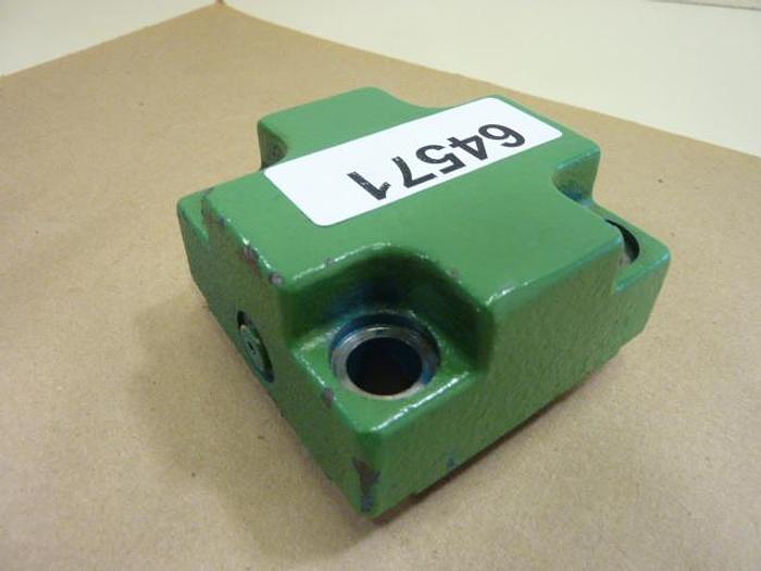 Used VICKERS Valve CVCS25NS210X99 #111322