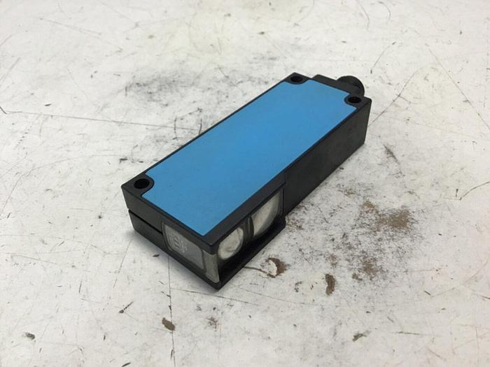 Used SICK Photoelectric Switch WT18-2P430 #140151