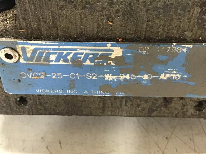 Used VICKERS Valves DG4V-3-2AL-M-U-HL7-60 Used