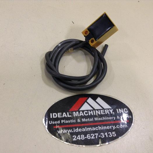 Used OMRON Proximity Switch TL-Q5MD1 #73109