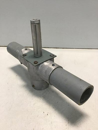 Used GENERIC T-Valve 405516 #134642