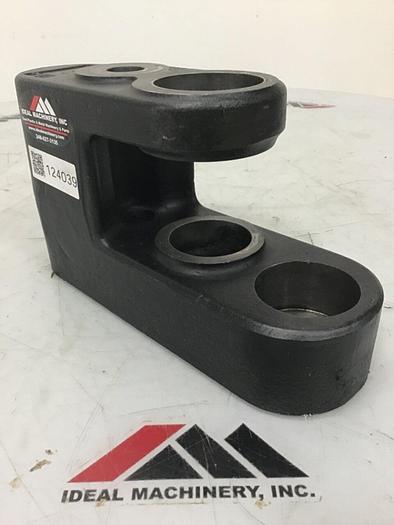 Used HUSKY Tie Bar Lock Link Mount Bracket 244690 #124039
