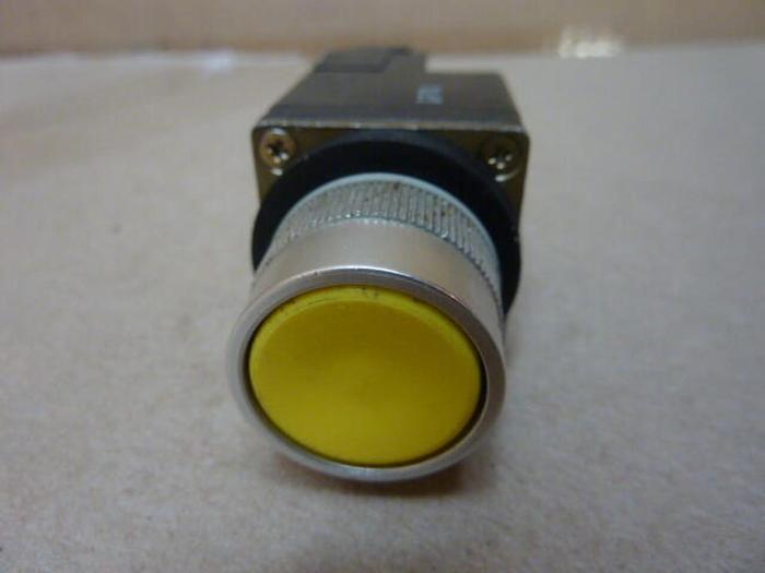 Used ALLEN BRADLEY Push Button 800MR-A9 #30422