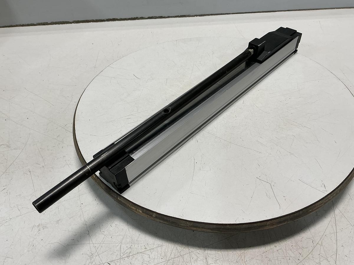 Used NOVOTECHNIK TLH 225 Linear Transducer Used