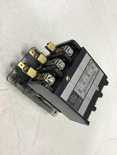 Used GENERAL ELECTRIC / GE Contactor CR253DB302AAA #123999
