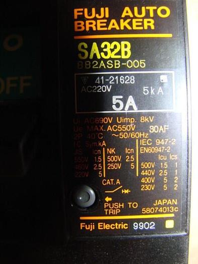 Used FUJI ELECTRIC 5 Amp Circuit Breaker SA32B-5 #21301