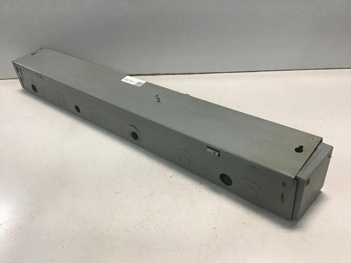 Used SQUARE D Wireway Gutter Box D-1065 USED
