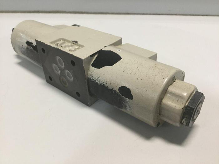 Used DAIKIN Solenoid Controlled Pilot Operated Valve JSP-G03-8CP-30-C1-375 #105253