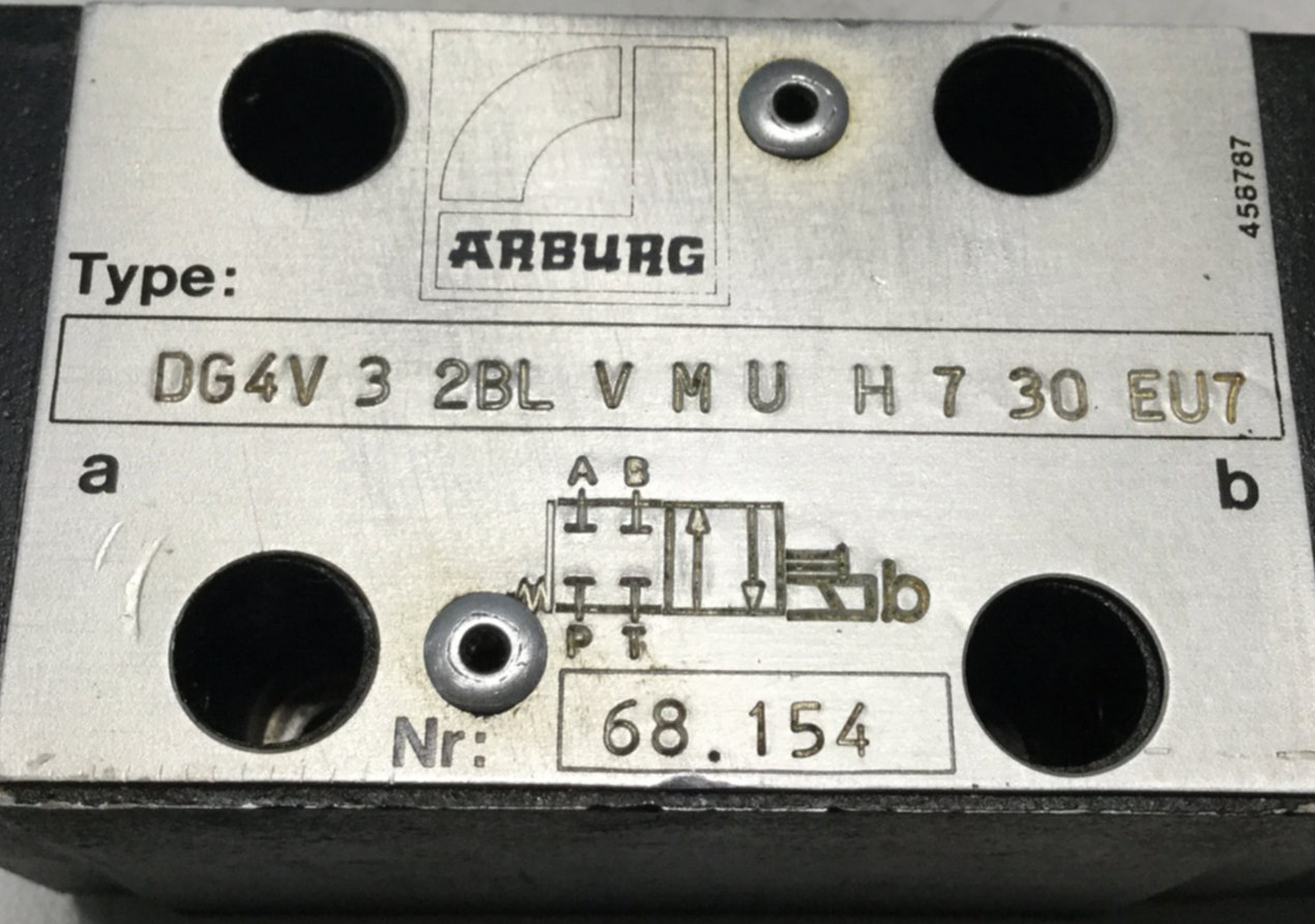 Used ARBURG Hydraulic Control Valve DG4V 32BLVMUH730EU7 Used