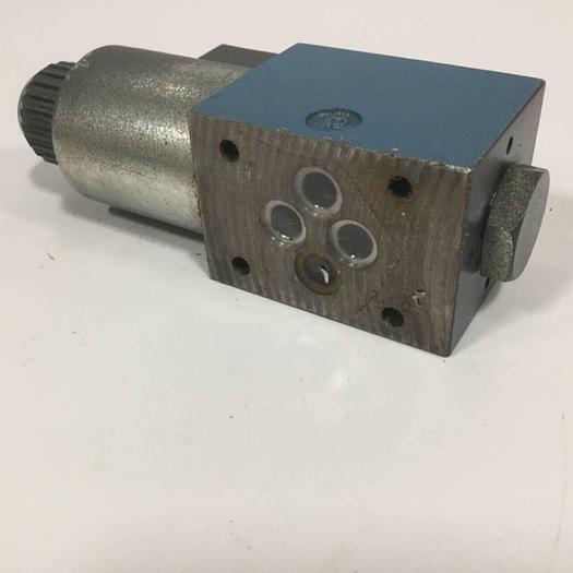 Used BOSCH Directional Valve 0 810 091 227 #90914