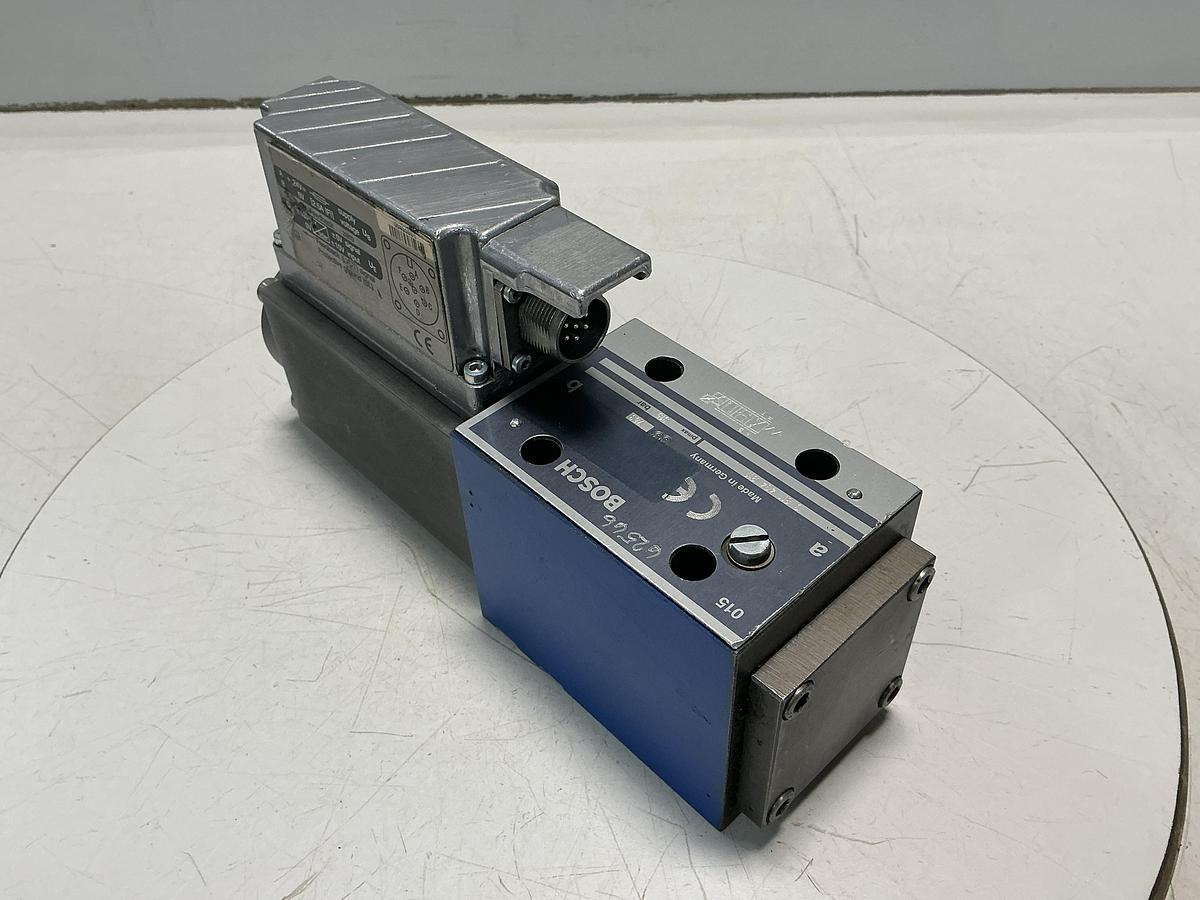 Used BOSCH 0 811 404 811