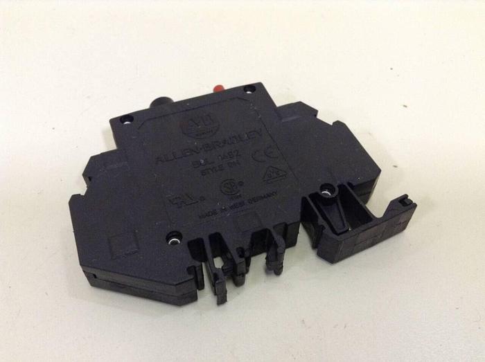 Used ALLEN BRADLEY 3 Amp Circuit Breaker 1492-GH030 SER B #79556