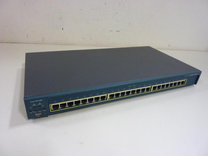Used CISCO Catalyst Switch WS-C2950-24 #55593