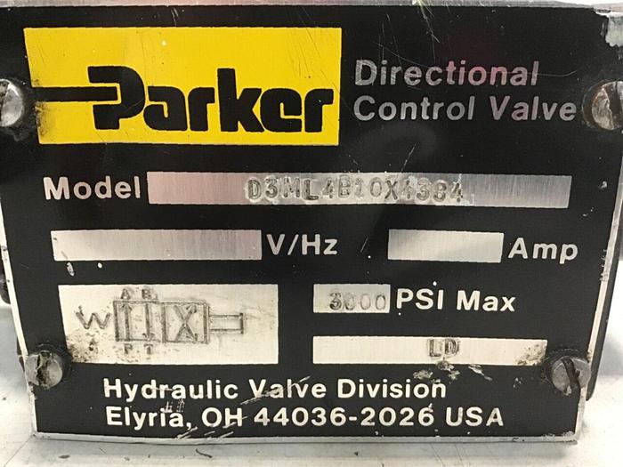 Used PARKER Directional Control Valve D3ML4B10X4384 #137331