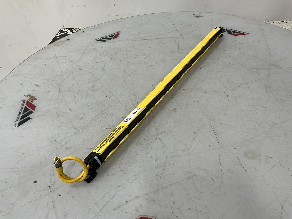 Used BANNER USE2824YP2