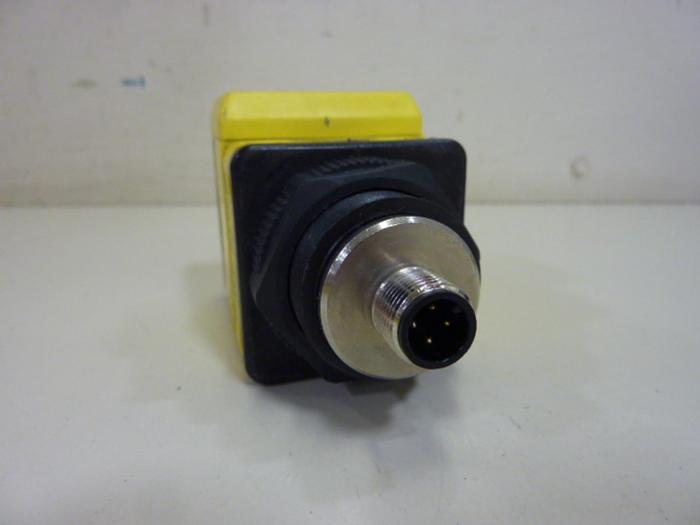 Used BANNER ENGINEERING Sensor OPBT2QDH #55414