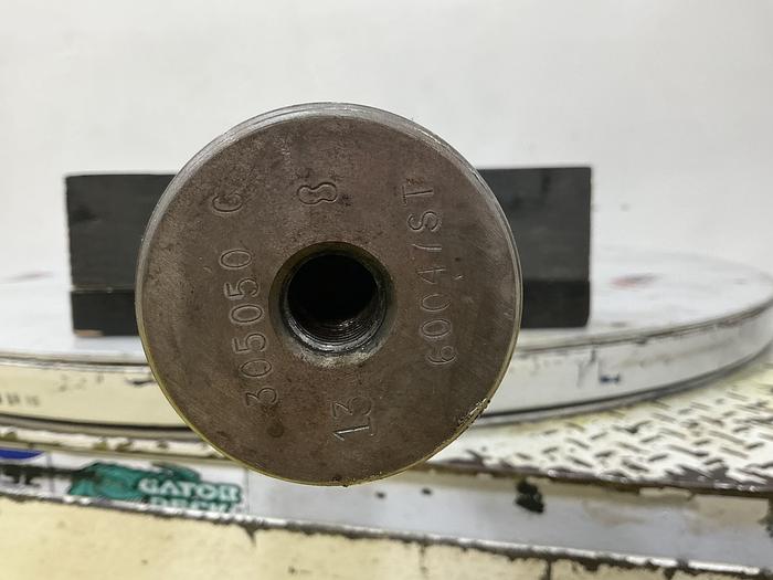 Used VAN DORN 305050