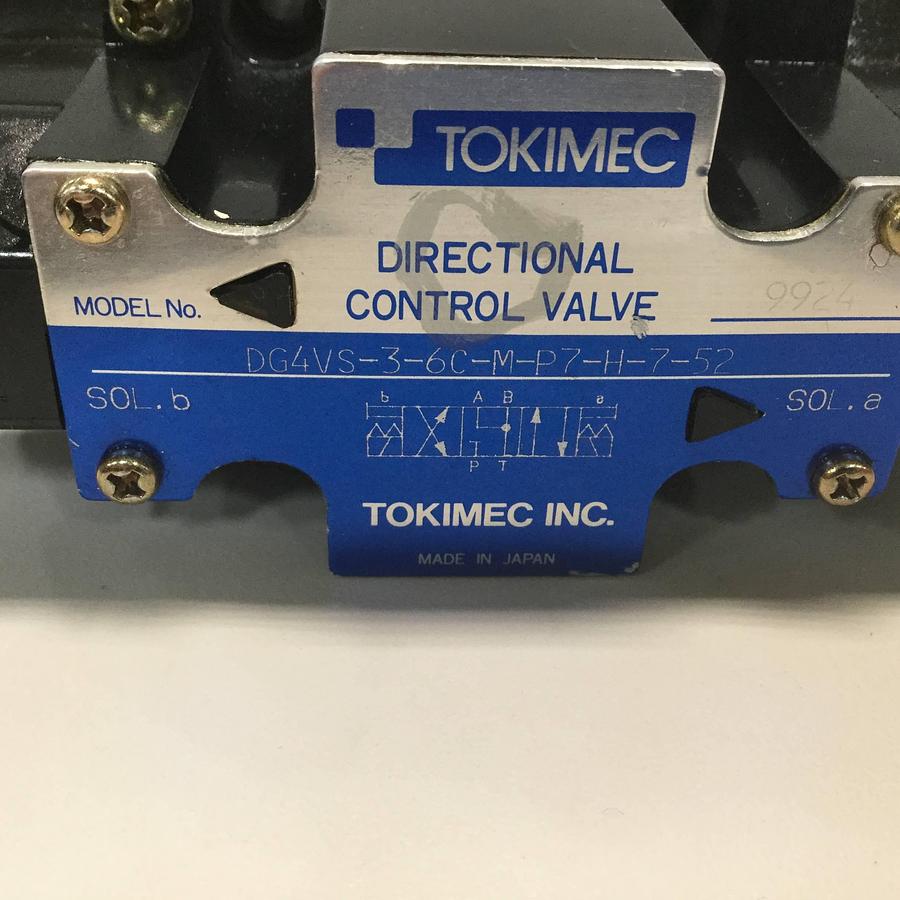 Used TOKIMEC Directional Control Valve DG4V-3-6C-M-P7-H-7-52 USED