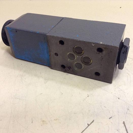 Used VICKERS Valves DG4V-3-2AL-M-U-HL7-60 #89144