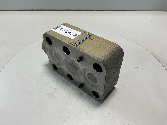 Used VICKERS URMC-06-11-S3