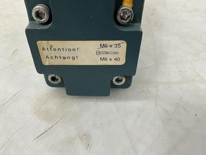 Used BOSCH 0 811 404 606