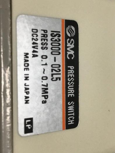 Used SMC Pressure Switch IS3000-02L5 #112923