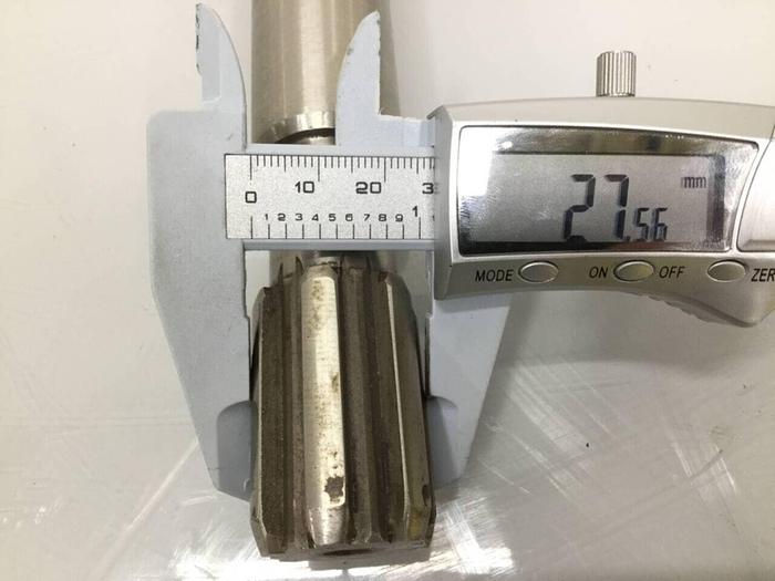 Used VAN DORN 30 mm Feed Screw 5498 300 5137D #92099