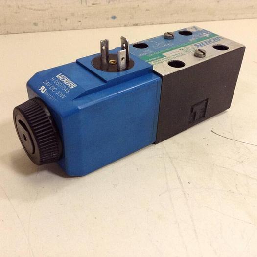 Used VICKERS Directional Valve DG4V-3S-22AL-M-U-H5-60 #87676
