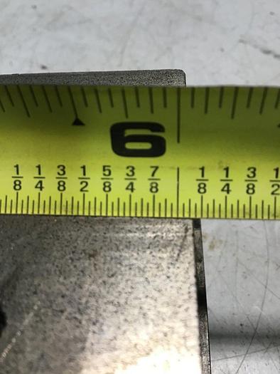 Used GENERIC Wedge Leveling Mount OA861101 #122795