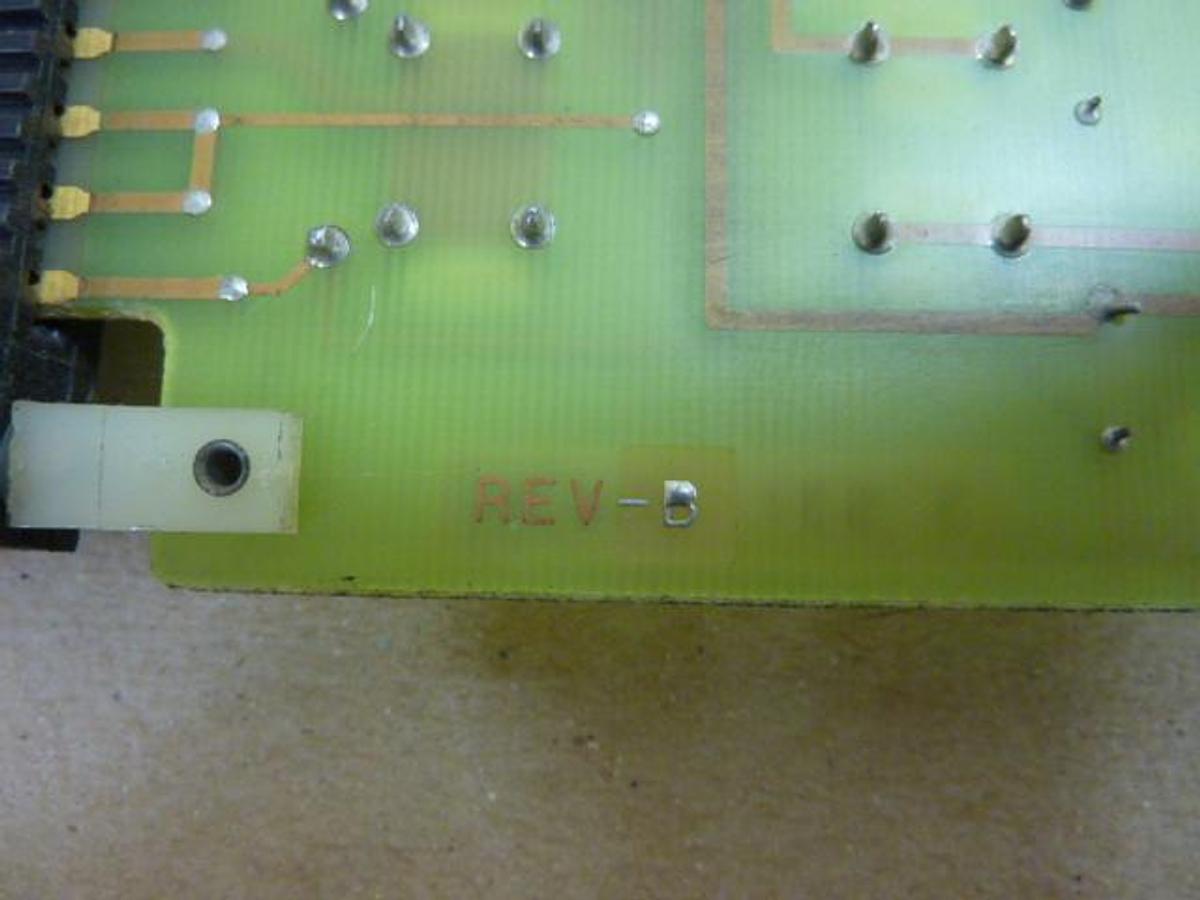 Used CINCINNATI MILACRON Output Board 3-531-3563A Used